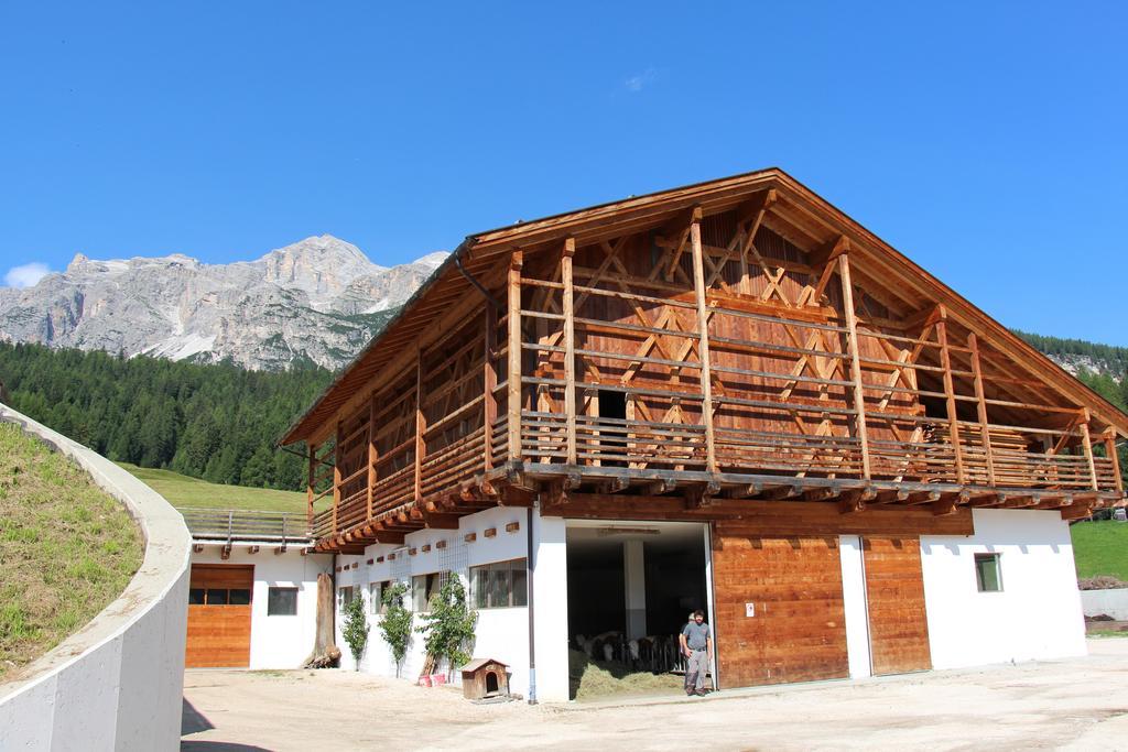 Villa Jägerhaus Agriturismo Cortina d'Ampezzo Exterior foto