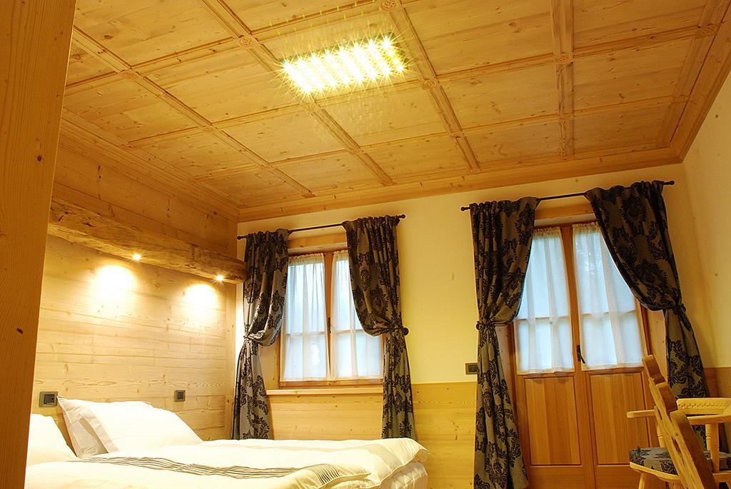 Villa Jägerhaus Agriturismo Cortina d'Ampezzo Zimmer foto